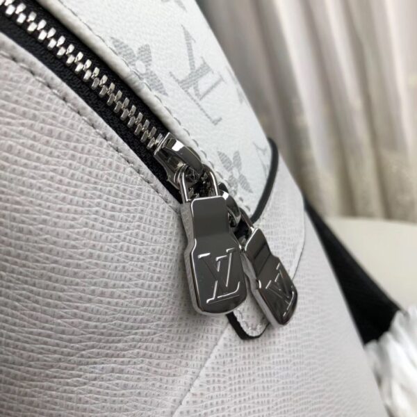 Replica Louis Vuitton Discovery Backpack PM M30232 11