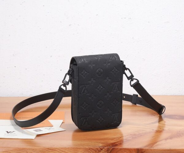 Replica Louis Vuitton S-LOCK VERTICAL WEARABLE LV WALLET M81524 6