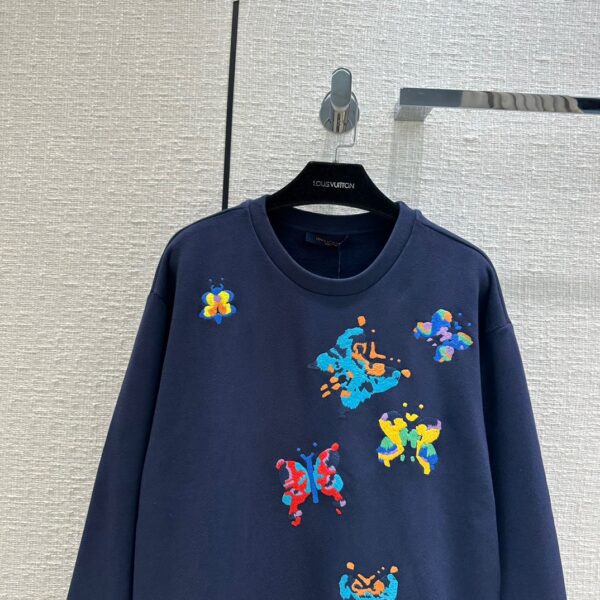 Replica Louis Vuitton LV LV BUTTERFLIES CREWNECK SWEATSHIRT 1AATBM 4