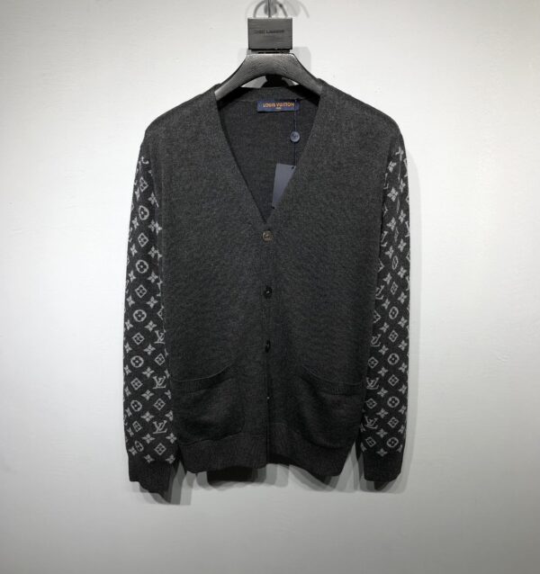 Replica Louis Vuitton LV MONOGRAM MIX CASHMERE CARDIGAN 1AATLX 4