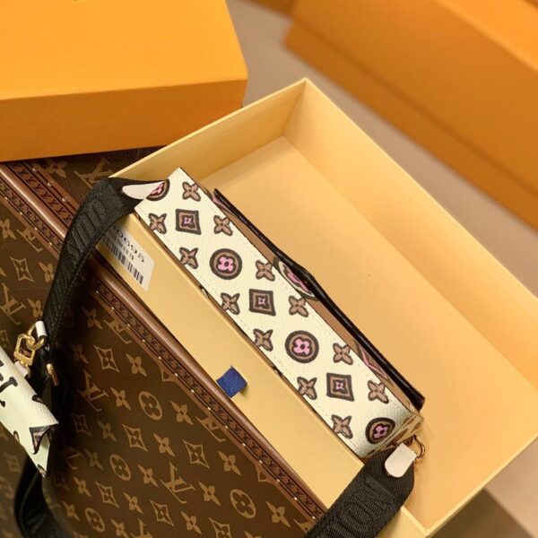 Replica Louis Vuitton Félicie Strap & Go LV M80695 5