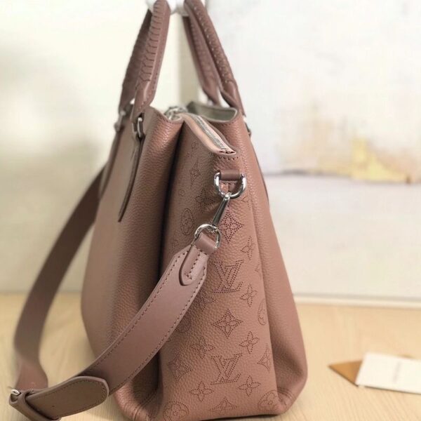 Replica Louis Vuitton Haumea LV M56906 5