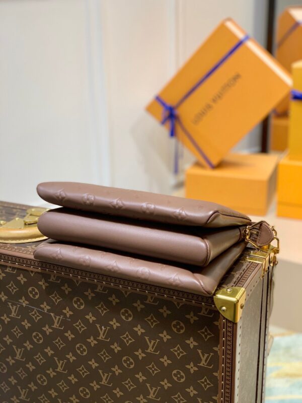 Replica Louis Vuitton Coussin PM LV M59277 8