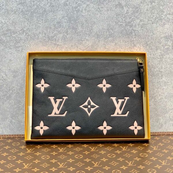 Replica Louis Vuitton Daily Pouch LV M81292 5