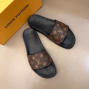 Replica Louis Vuitton Waterfront Mules In Monogram Canvas 2