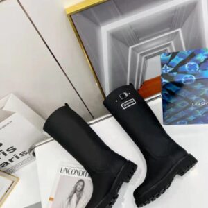 Replica Louis Vuitton Territory Flat High Boots In Black Leather 2