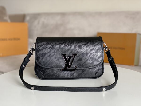 Replica Louis Vuitton LV BUCI Bag M59386 4