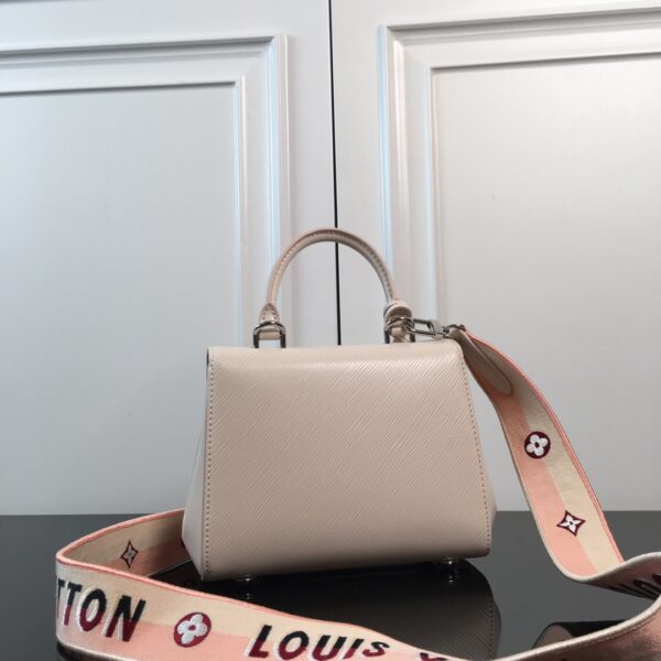 Replica Louis Vuitton LV CLUNY MINI Bag M58928 6