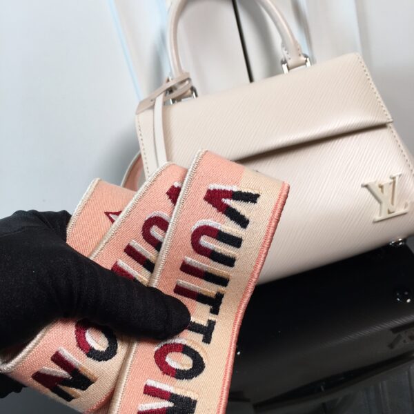 Replica Louis Vuitton LV CLUNY MINI Bag M58928 12