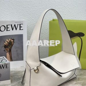 Replica Loewe Puzzle Hobo Bag In Nappa Calfskin A510J67 Chalk 2