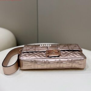 Replica Fendi 8BR771 Baguette Large Pink leather bag 2