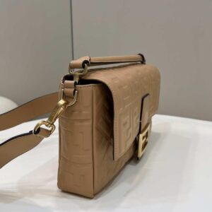 Replica Fendi 8BR771 Baguette Tan leather bag 2