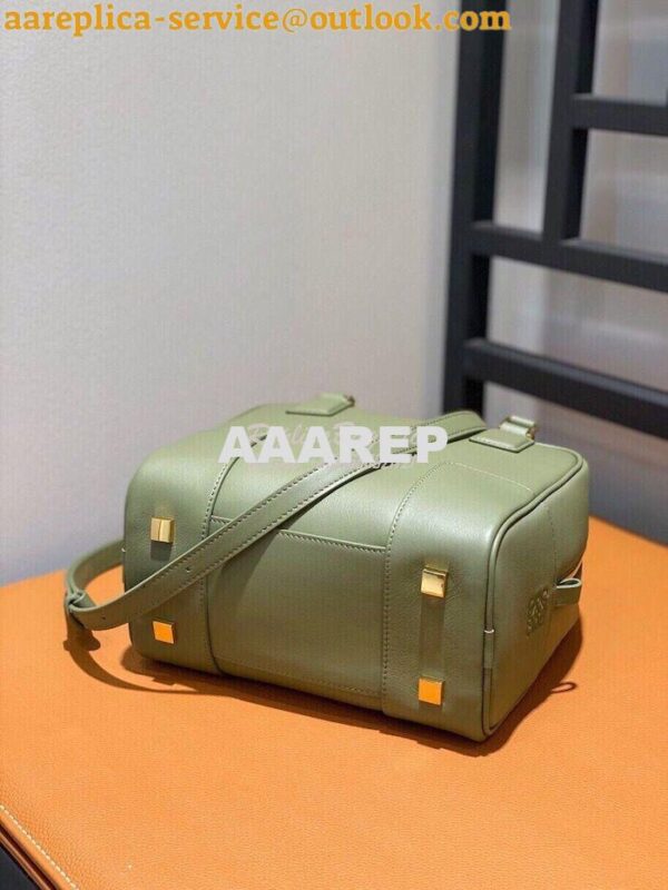 Replica Loewe Amazona 19 Square Bag in Nappa Calfskin A039N10 Avocado 9