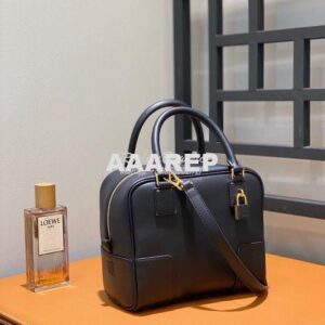 Replica Loewe Amazona 19 Square Bag in Nappa Calfskin A039N10 Black 2