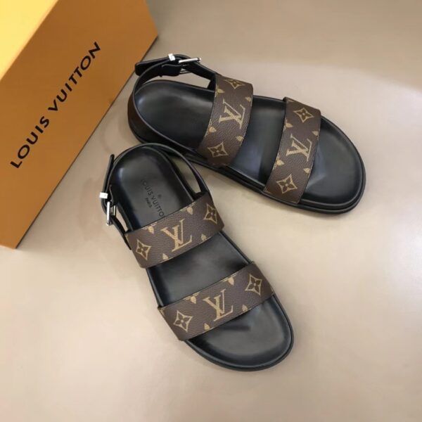 Replica Louis Vuitton Flat Sandals 8