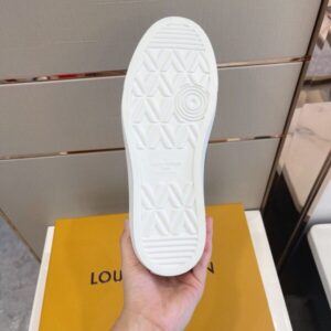 Replica LV Tattoo Sneaker Boot Louis Vuitton 1A90FB 2