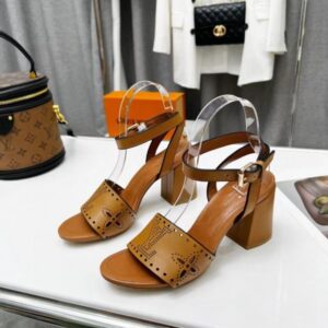 Replica Louis Vuitton Horizon Sandals In Brown Perforated Leather 2