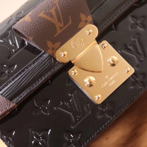 Replica Louis Vuitton LV Wynwood Chain Bag M90516 7