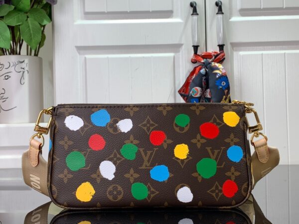 Replica Louis Vuitton LV X YK MULTI POCHETTE ACCESSOIRES M46385 6