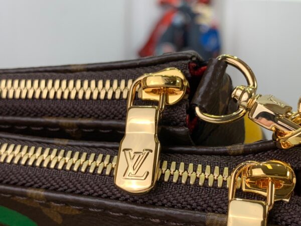 Replica Louis Vuitton LV X YK MULTI POCHETTE ACCESSOIRES M46385 9