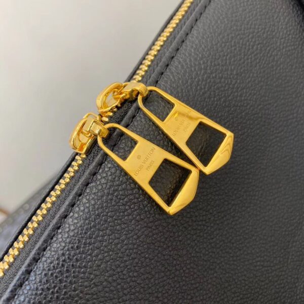 Replica Louis Vuitton M44421 LV V Tote MM 7