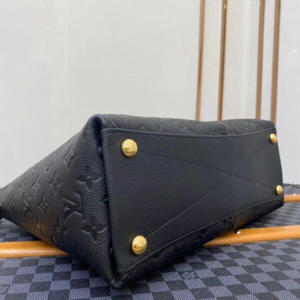 Replica Louis Vuitton M44421 LV V Tote MM 10