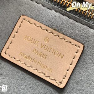 Replica Louis Vuitton On My Side MM LV M58485