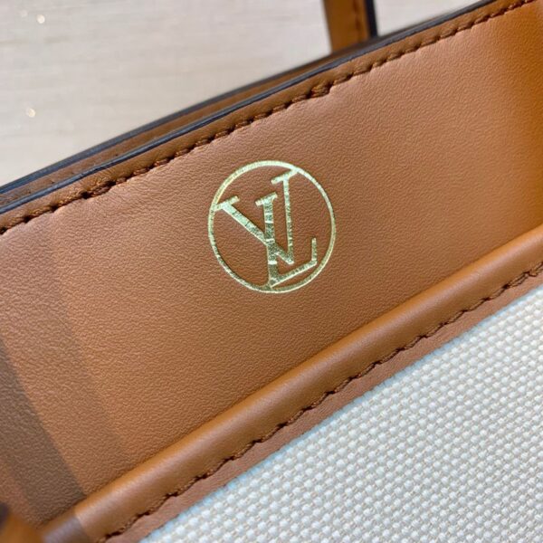 Replica Louis Vuitton On My Side PM LV M59905 9