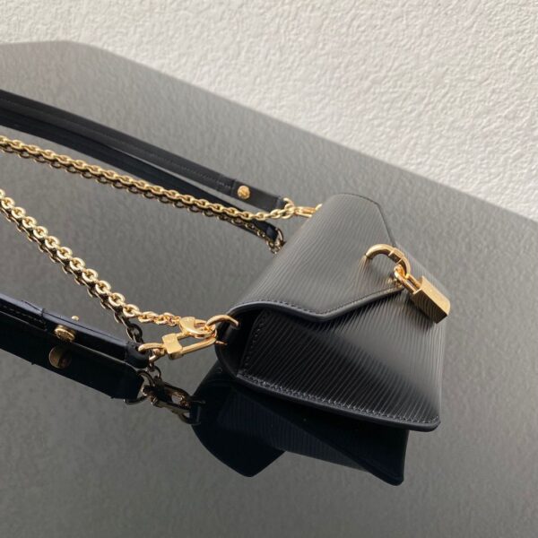 Replica Louis Vuitton Padlock On Strap LV M80682 8