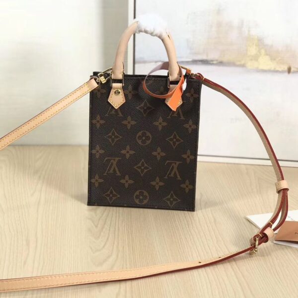 Replica Louis Vuitton Petit Sac Plat LV M69442 4