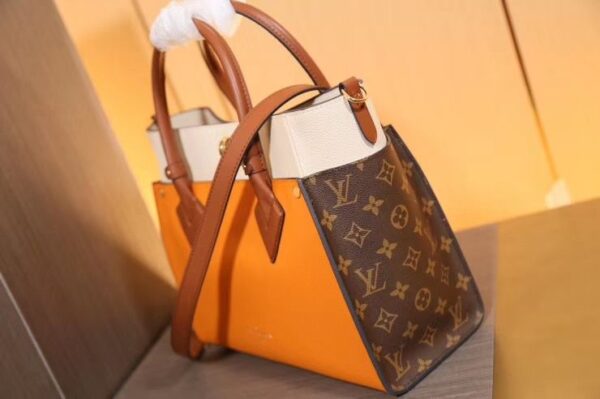 Replica Louis Vuitton M56077 LV On My Side 4