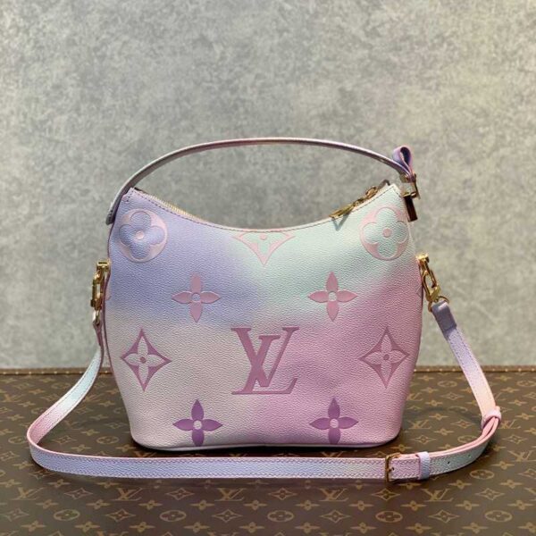 Replica Louis Vuitton Marshmallow LV M46080 4