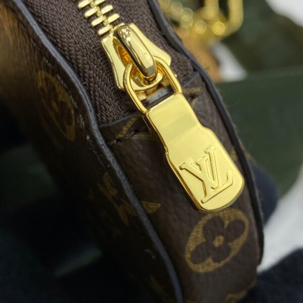 Replica Louis Vuitton Maxi Multi Pochette Accessoires LV M58977 8