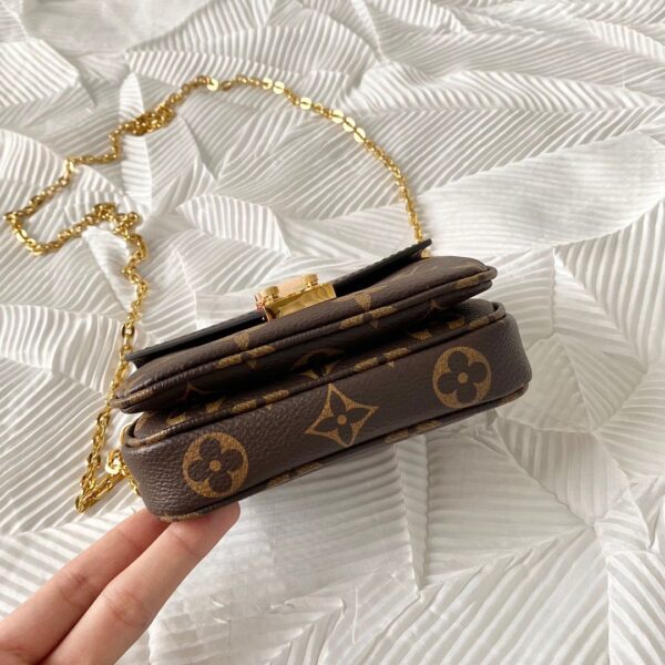 Replica Louis Vuitton Micro Métis LV M81267 10